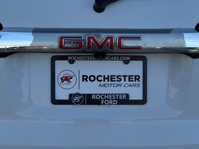 2020 GMC Acadia AT4 w/ Power Sunroof + Tow Package