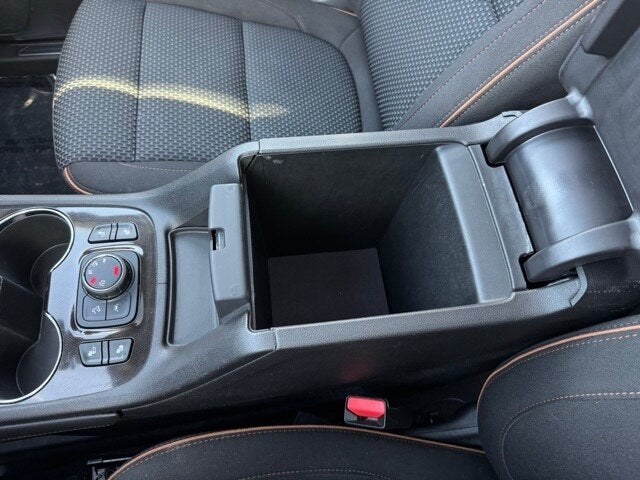 2020 GMC Acadia AT4 w/ Power Sunroof + Tow Package