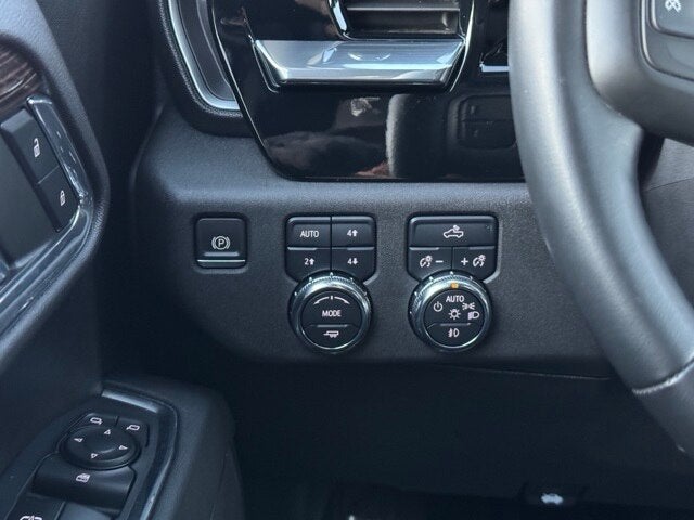 2023 GMC Sierra 1500 Elevation w/ Heated Steering Wheel + Remote Start