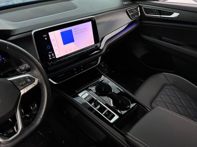 2024 Volkswagen Atlas Cross Sport 2.0T SEL Premium R-Line