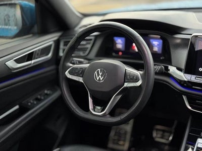 2024 Volkswagen Atlas Cross Sport 2.0T SEL Premium R-Line
