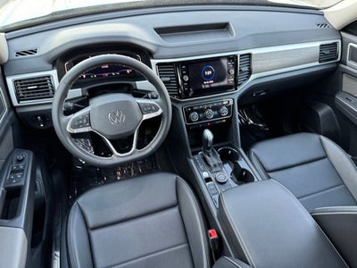2023 Volkswagen Atlas 3.6L V6 SE w/Technology