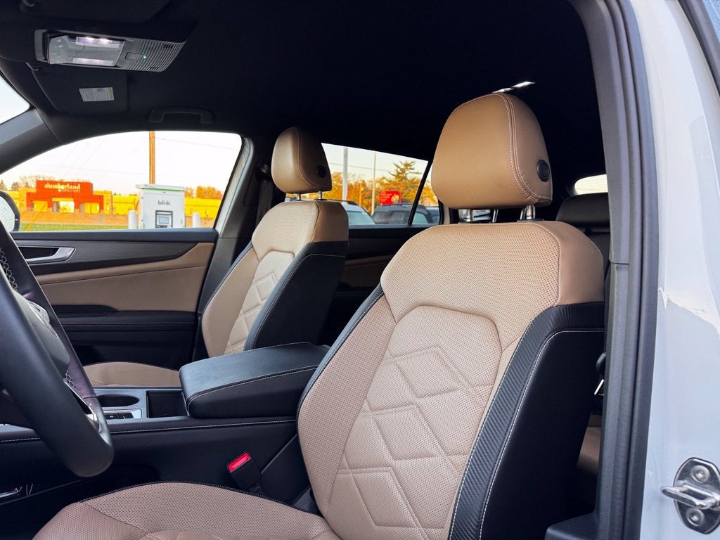 2024 Volkswagen Atlas Cross Sport 2.0T SE