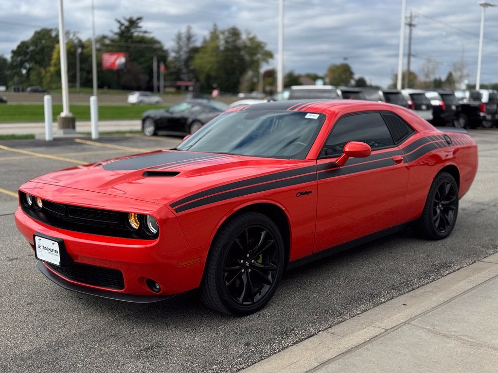 2017 Dodge Challenger SXT