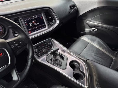 2017 Dodge Challenger SXT