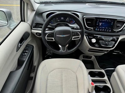 2019 Chrysler Pacifica Hybrid Touring Plus