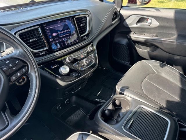 2020 Chrysler Pacifica Hybrid Limited