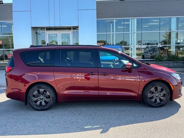 2020 Chrysler Pacifica Hybrid Limited