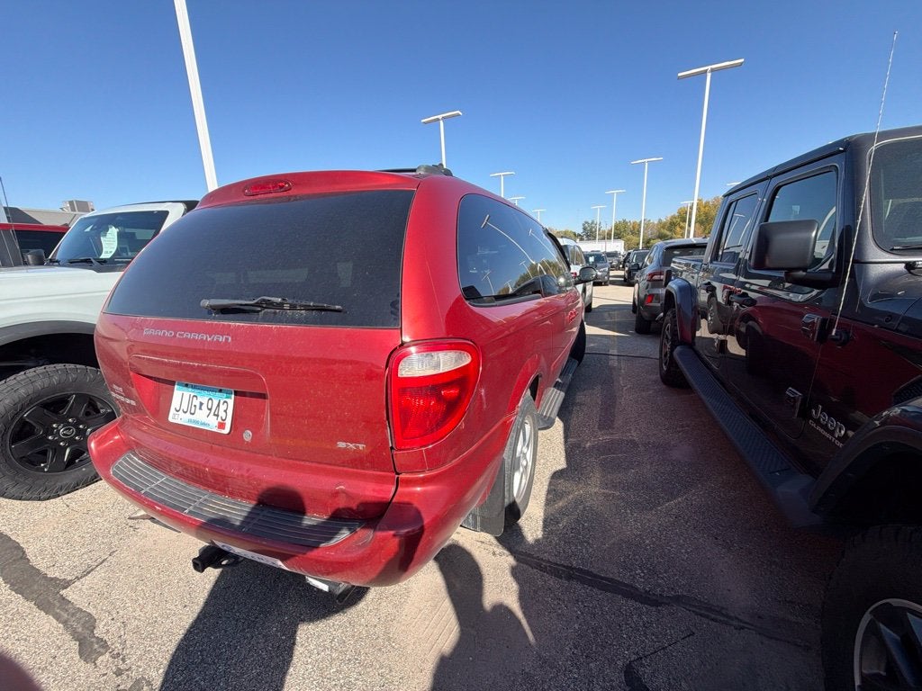 2005 Dodge Grand Caravan SXT