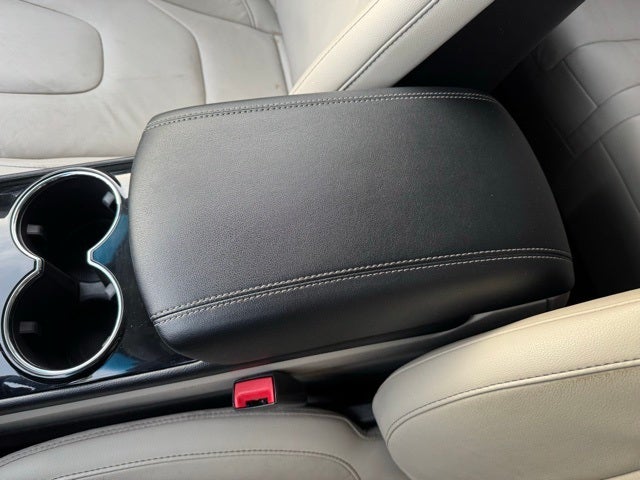 2016 Ford Edge Titanium w/ Remote Start + Intelligent Access