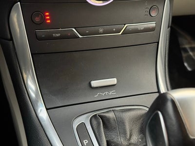 2016 Ford Edge Titanium w/ Remote Start + Intelligent Access