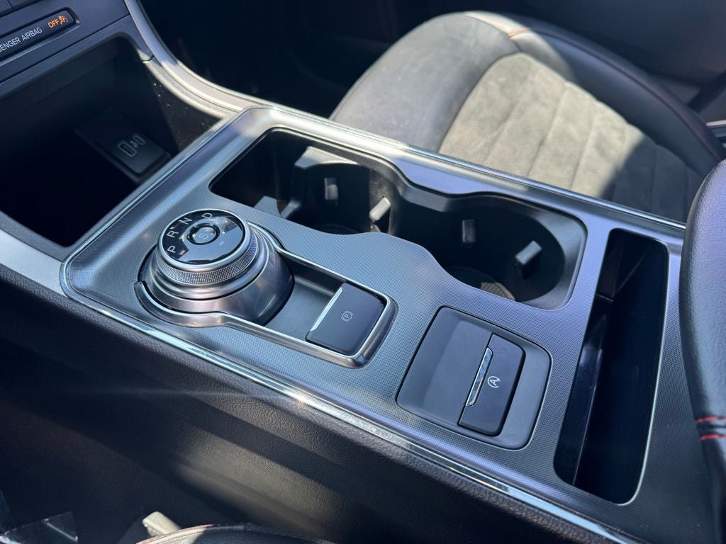 2022 Ford Edge ST Line