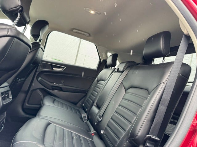 2019 Ford Edge SEL w/ Heated Steering Wheel + Power Liftgate