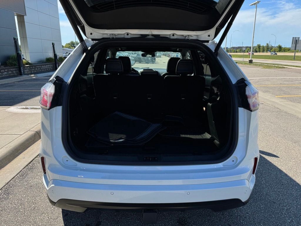 2022 Ford Edge ST Line