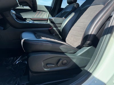 2022 Ford Edge ST Line