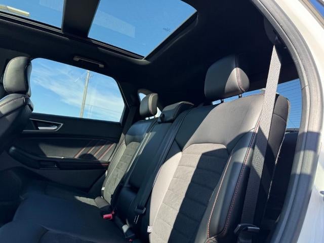 2022 Ford Edge ST Line