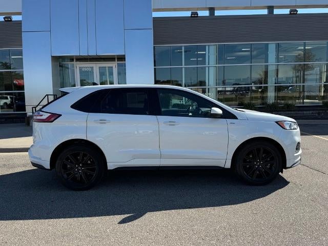 2022 Ford Edge ST Line
