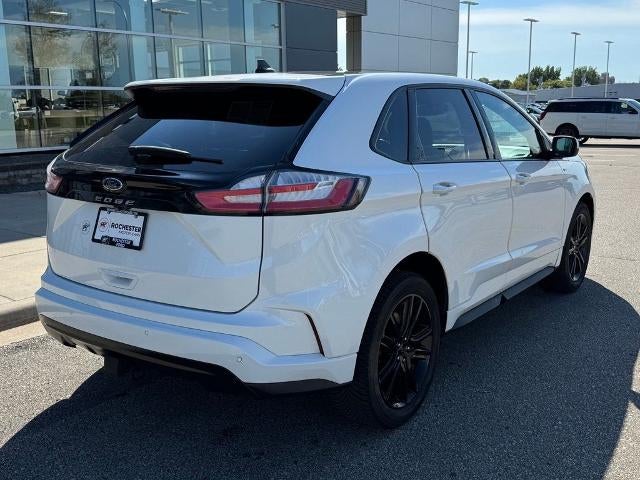 2022 Ford Edge ST Line