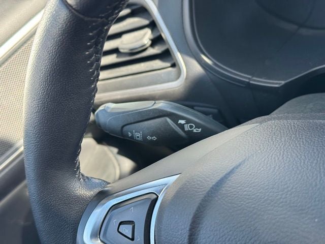 2023 Ford Edge SEL w/ Panoramic Moonroof + Heated Steering Wheel