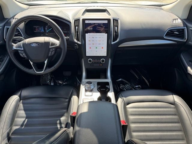 2023 Ford Edge SEL w/ Panoramic Moonroof + Heated Steering Wheel