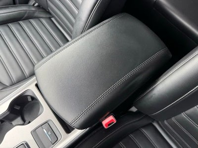 2023 Ford Edge SEL w/ Panoramic Moonroof + Heated Steering Wheel