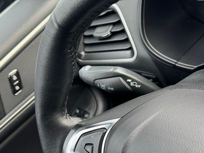 2023 Ford Edge SEL w/ Panoramic Moonroof + Heated Steering Wheel