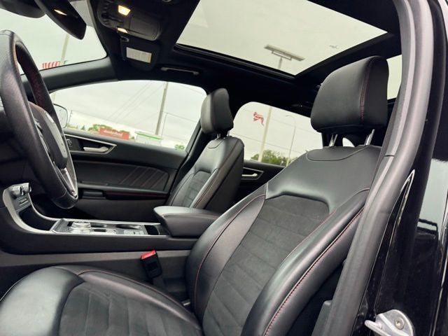 2024 Ford Edge ST Line