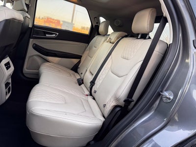 2024 Ford Edge Titanium w/Panoramic Roof