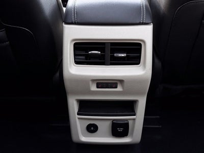 2024 Ford Edge Titanium w/Panoramic Roof