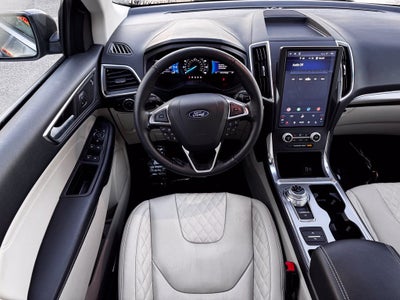 2024 Ford Edge Titanium w/Panoramic Roof