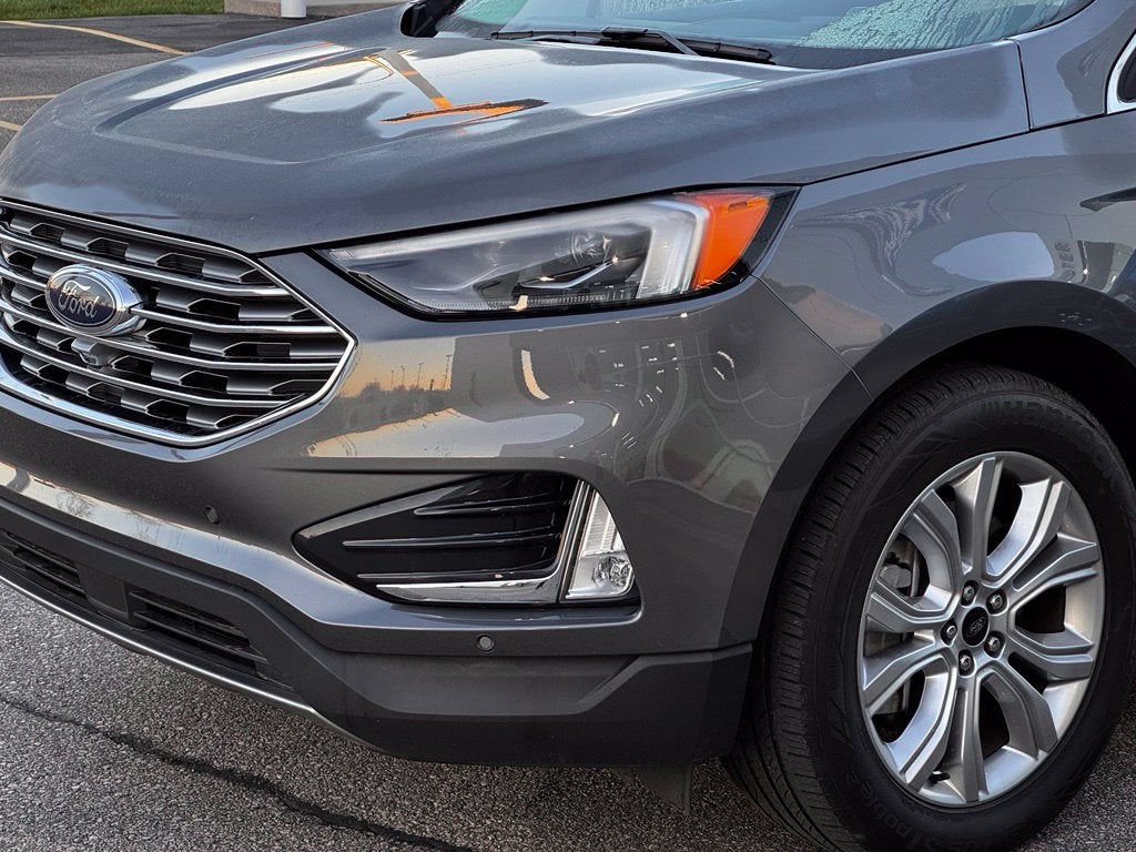 2024 Ford Edge Titanium w/Panoramic Roof