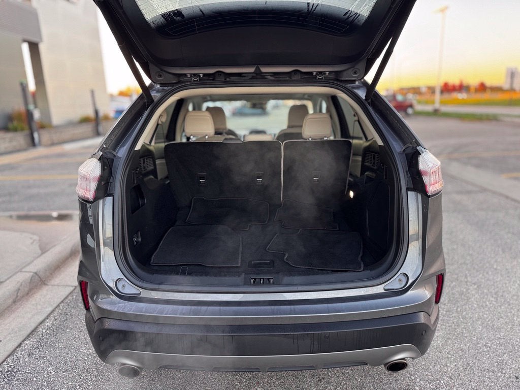 2024 Ford Edge Titanium w/Panoramic Roof