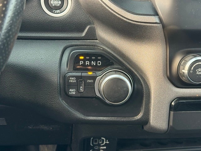 2019 RAM 2500 Tradesman w/ Rear Camera + Keyless GO