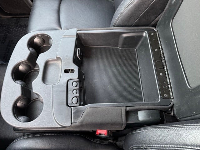 2019 RAM 2500 Tradesman w/ Rear Camera + Keyless GO