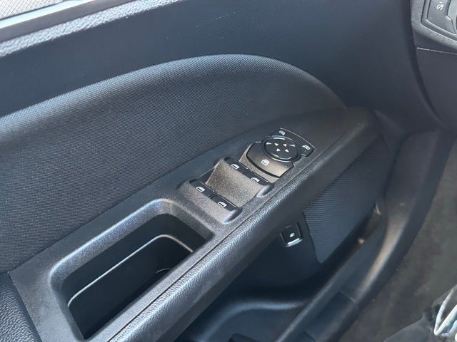 2019 Ford Fusion Hybrid SE w/ Navigation + Adaptive Cruise