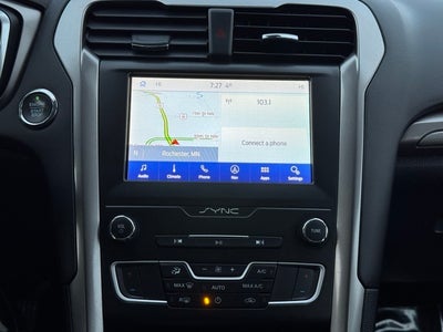 2020 Ford Fusion Hybrid SE w/ Navigation + Remote Start via Ford App