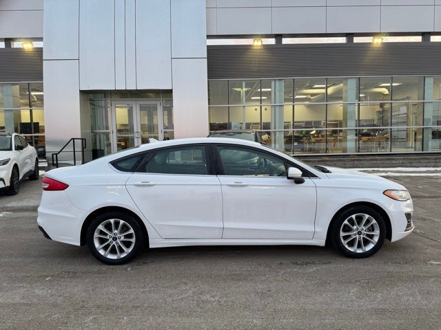 2020 Ford Fusion Hybrid SE w/ Navigation + Remote Start via Ford App