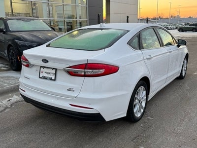 2020 Ford Fusion Hybrid SE w/ Navigation + Remote Start via Ford App