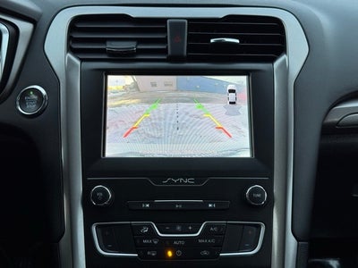 2020 Ford Fusion Hybrid SE w/ Navigation + Remote Start via Ford App