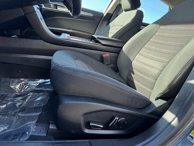 2020 Ford Fusion Hybrid SE w/ Navigation + Remote Start via Ford App