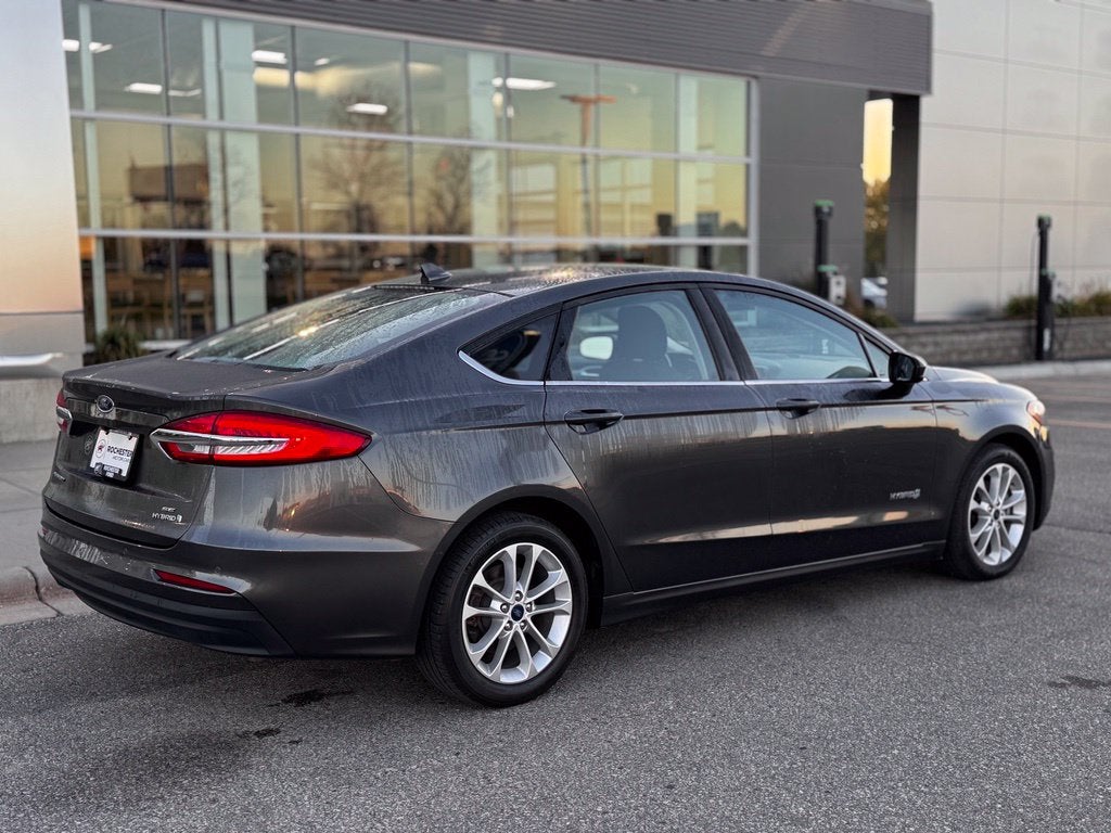 2019 Ford Fusion Hybrid SE