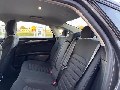 2019 Ford Fusion Hybrid SE