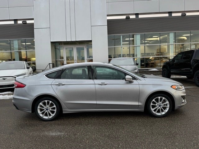 2020 Ford Fusion Energi Titanium w/ Heated Steering Wheel + Navigation