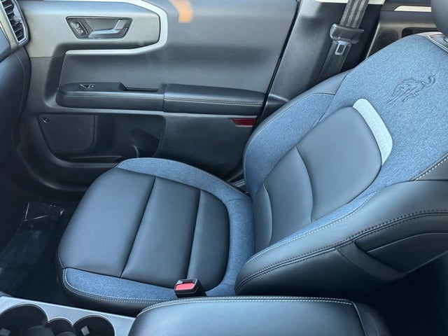 2025 Ford Bronco Sport Outer Banks w/ Heated Steering Wheel + Tech Package