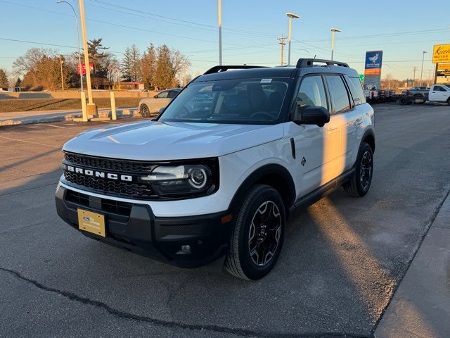 2025 Ford Bronco Sport Outer Banks w/ Heated Steering Wheel + Tech Package