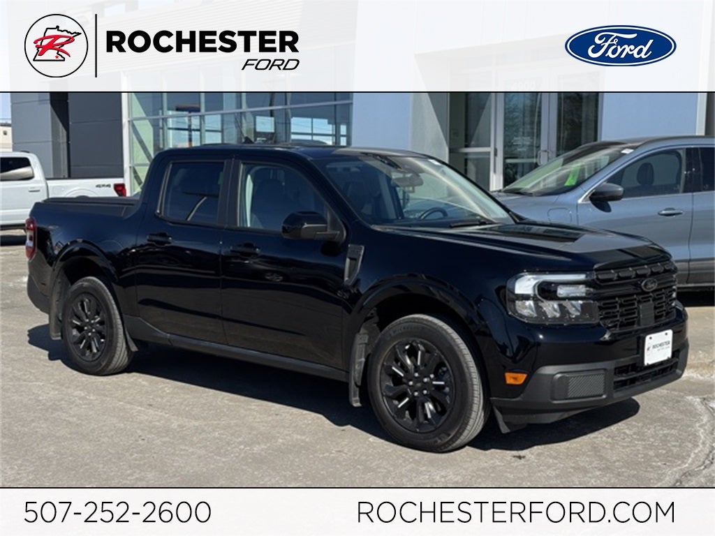 2024 Ford Maverick Lariat w/ Power Moonroof + 4K Tow Package