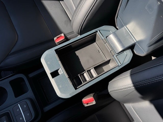 2024 Ford Maverick Lariat w/ Power Moonroof + 4K Tow Package