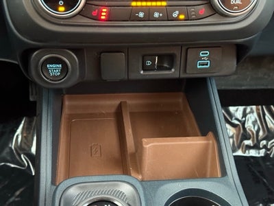 2024 Ford Maverick Lariat w/ Heated Steering Wheel + 4k Tow Package