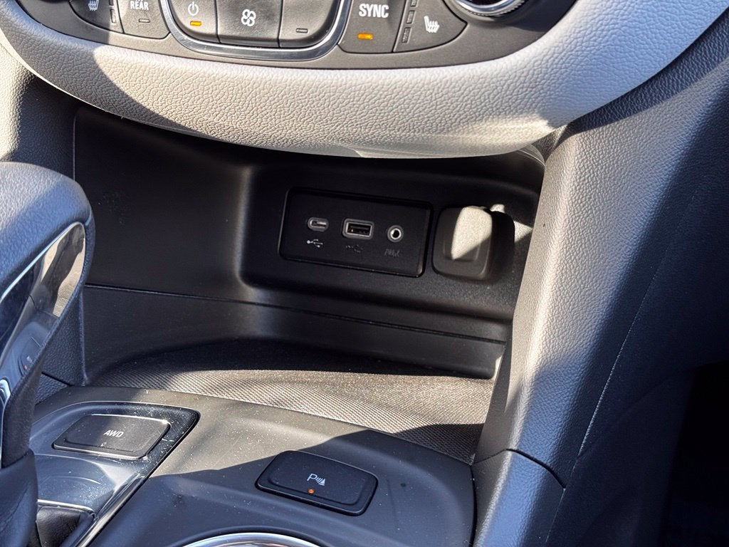 2022 Chevrolet Equinox LT w/Heated Seats