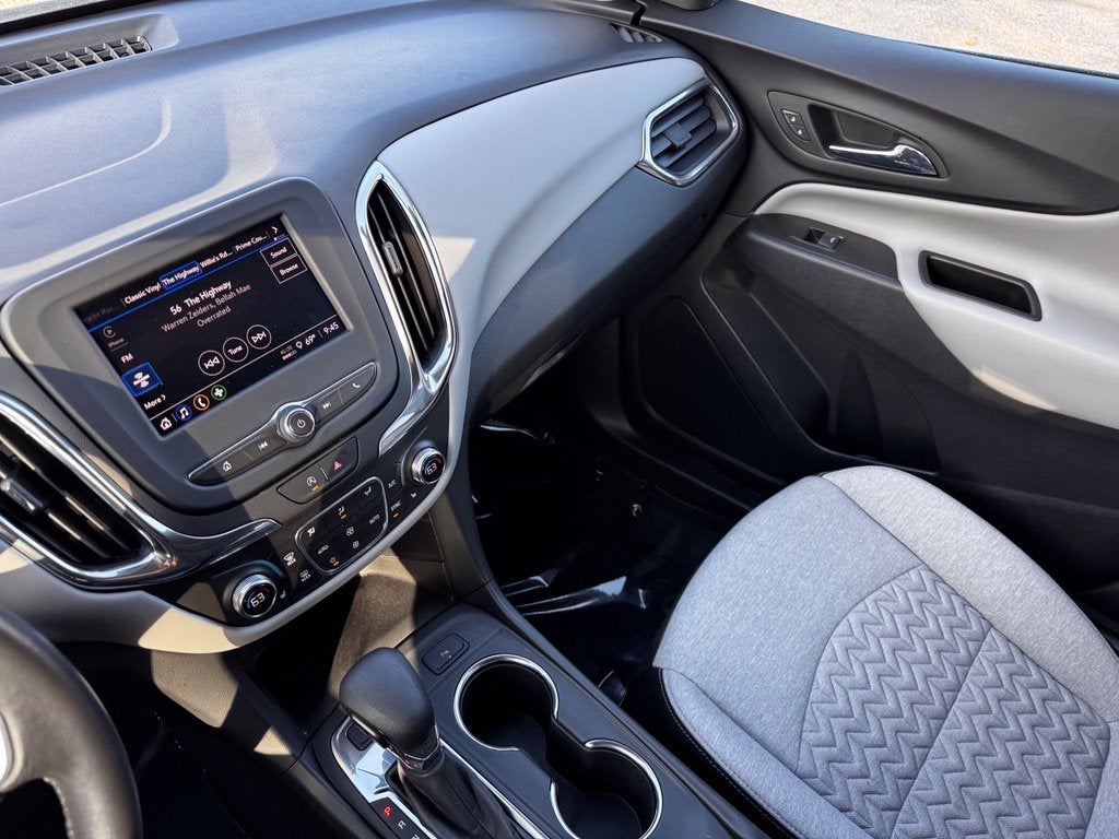 2022 Chevrolet Equinox LT w/Heated Seats
